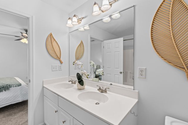 1099 Farmington Road, Charleston, SC 29412