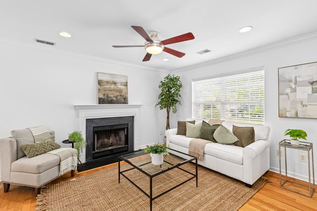 1099 Farmington Road, Charleston, SC 29412