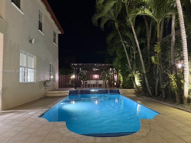 2517 SW 148th Ct, Miami, FL 33185