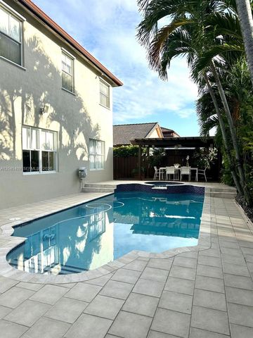 2517 SW 148th Ct, Miami, FL 33185