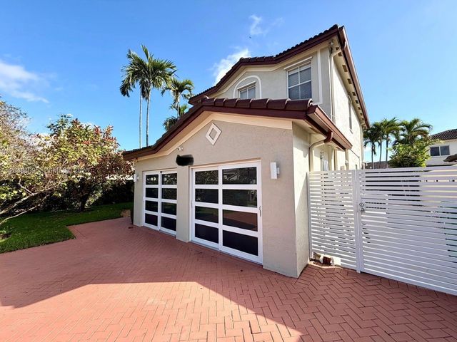 2517 SW 148th Ct, Miami, FL 33185