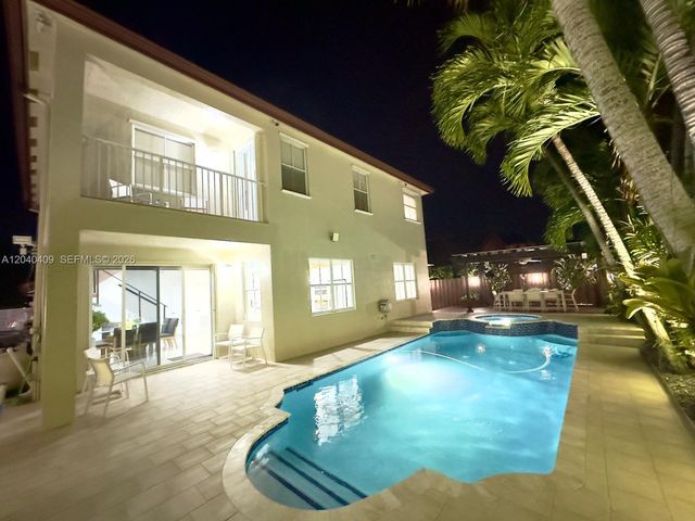 2517 SW 148th Ct, Miami, FL 33185
