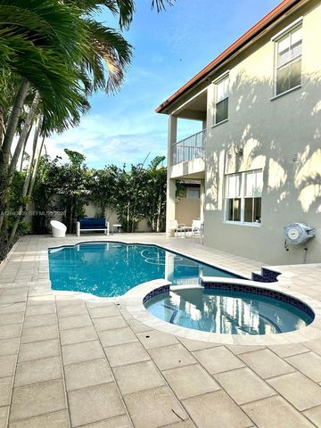 2517 SW 148th Ct, Miami, FL 33185