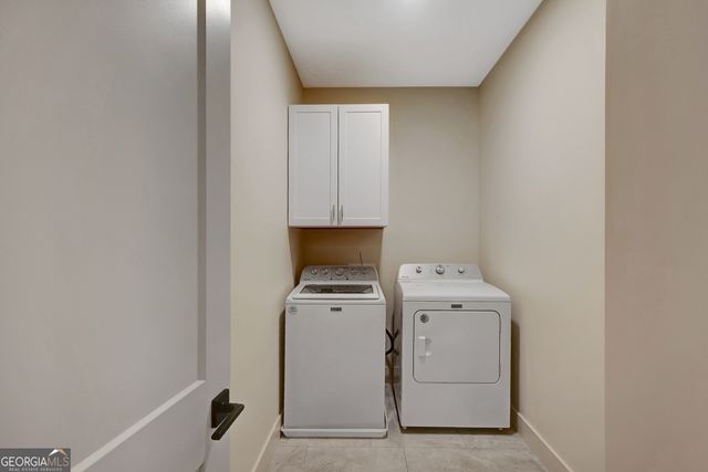 14 Newnan Views Circle, Newnan, GA 30263