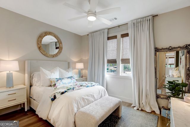 14 Newnan Views Circle, Newnan, GA 30263