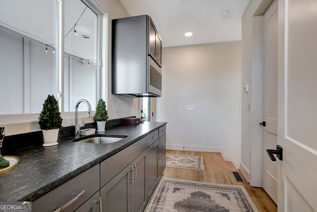 14 Newnan Views Circle, Newnan, GA 30263