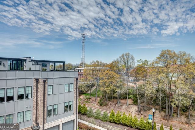 14 Newnan Views Circle, Newnan, GA 30263