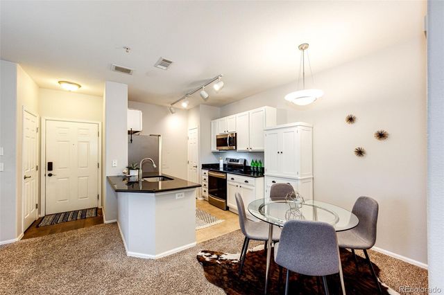 19303 E College Drive 201, Aurora, CO 80013