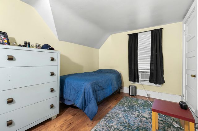 611 Hoek Alley, Kalamazoo City, MI 49001