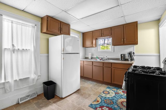 611 Hoek Alley, Kalamazoo City, MI 49001