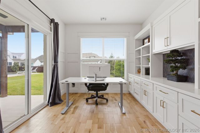 6645 E 128th Street S, Bixby, OK 74008