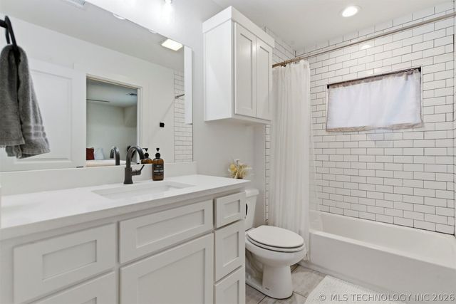 6645 E 128th Street S, Bixby, OK 74008