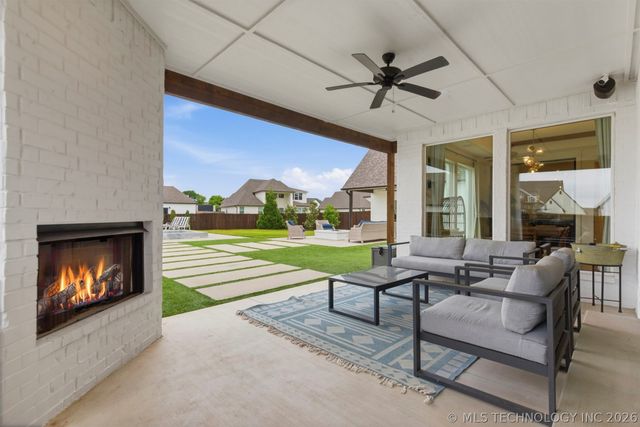 6645 E 128th Street S, Bixby, OK 74008