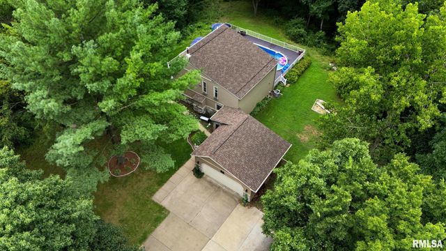 20513 N DEER BLUFFS Drive, Chillicothe, IL 61523
