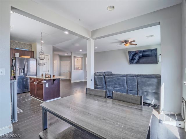 1040 Water Cove Street, Henderson, NV 89011