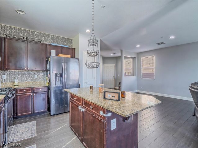 1040 Water Cove Street, Henderson, NV 89011