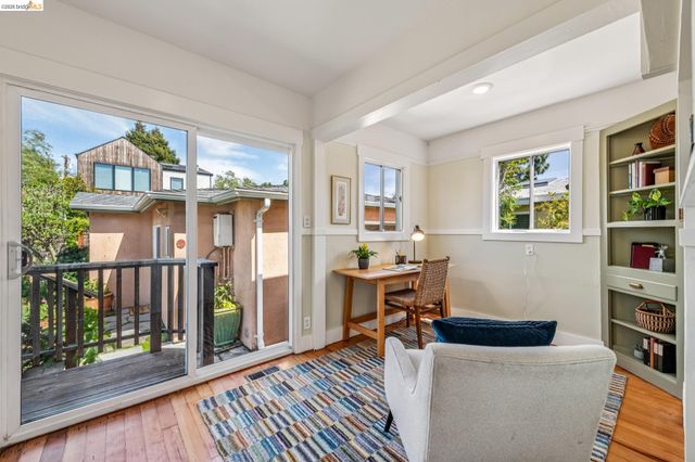 1059 Talbot Ave, Albany, CA 94706