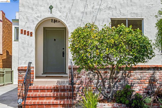 1059 Talbot Ave, Albany, CA 94706