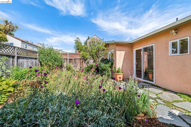 1059 Talbot Ave, Albany, CA 94706
