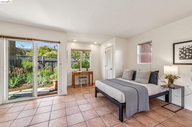 1059 Talbot Ave, Albany, CA 94706