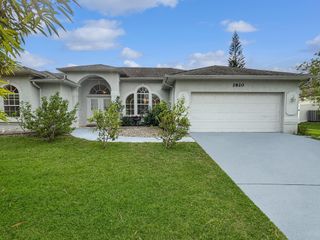 2820 SE Melaleuca Boulevard, Port St Lucie, FL 34952