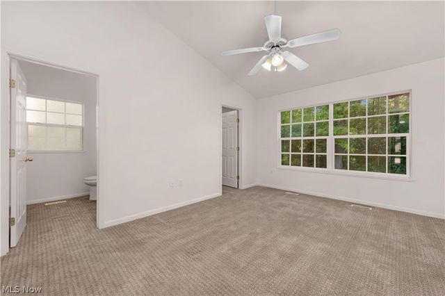 9097 Fern Cove E, Olmsted Falls, OH 44138