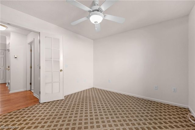 9097 Fern Cove E, Olmsted Falls, OH 44138