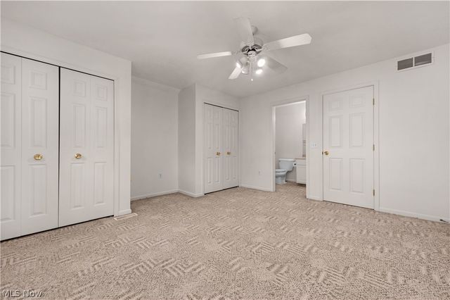 9097 Fern Cove E, Olmsted Falls, OH 44138
