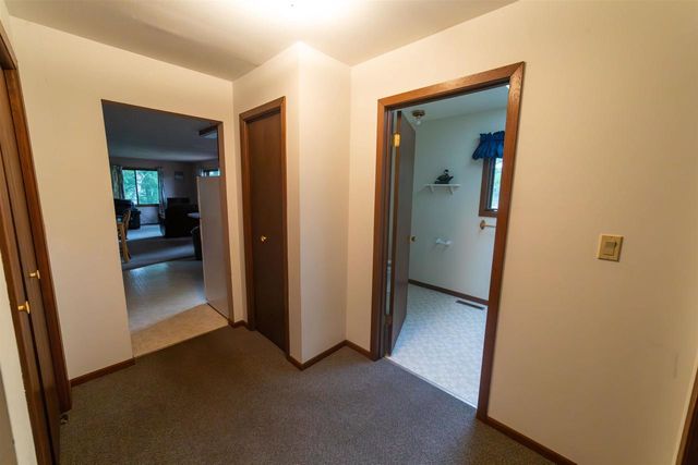 266 County Rd EE, Oxford, WI 53952