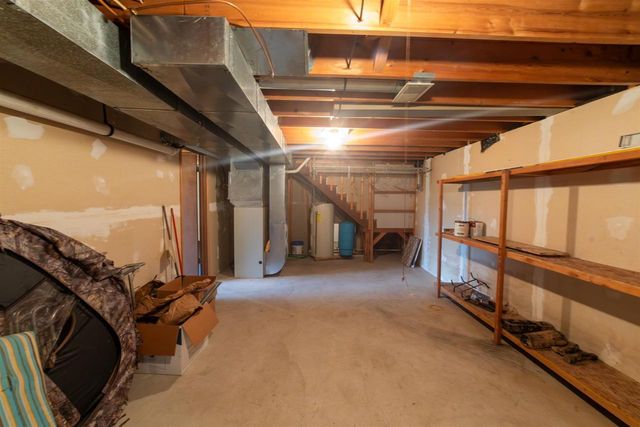 266 County Rd EE, Oxford, WI 53952