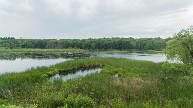 266 County Rd EE, Oxford, WI 53952