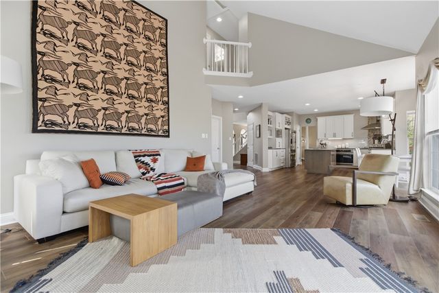 103 Woodcrest Pl, Peters Twp, PA 15367