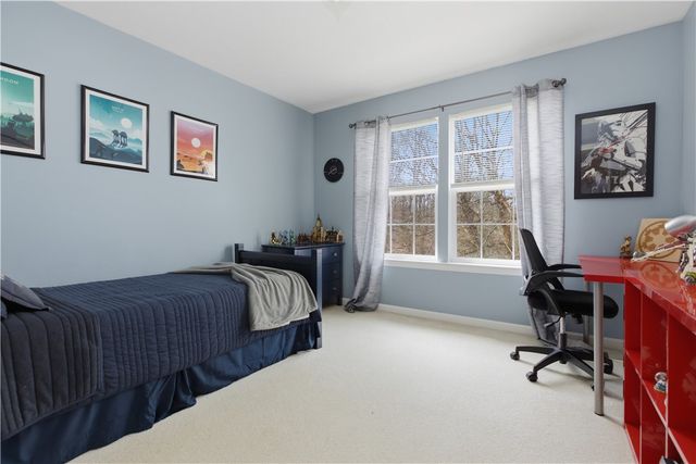 103 Woodcrest Pl, Peters Twp, PA 15367