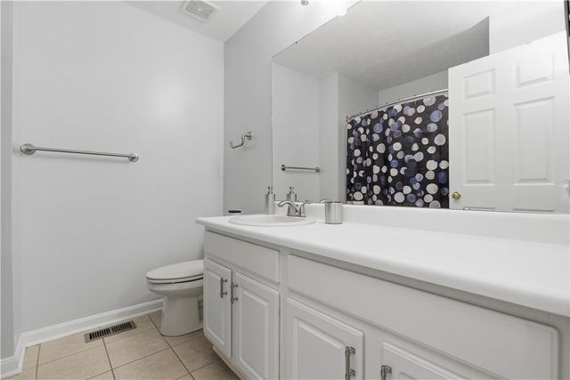 103 Woodcrest Pl, Peters Twp, PA 15367