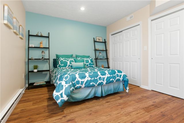 103 Woodcrest Pl, Peters Twp, PA 15367