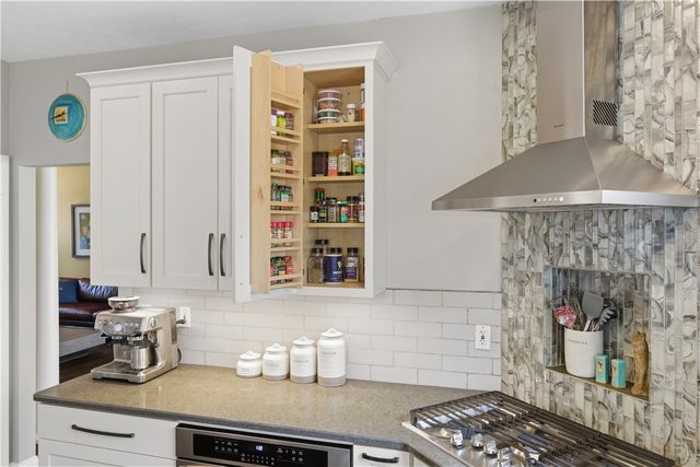 103 Woodcrest Pl, Peters Twp, PA 15367