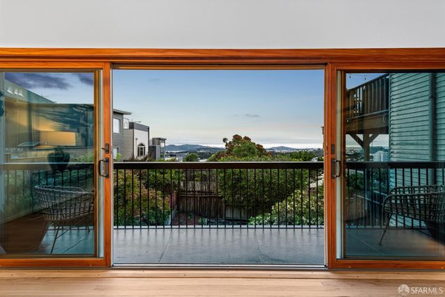 324 Noriega Street, San Francisco, CA 94122
