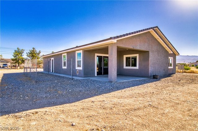 1501 Huracan Street, Pahrump, NV 89048