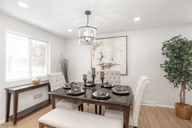 706 Archer Road, Bedford, OH 44146