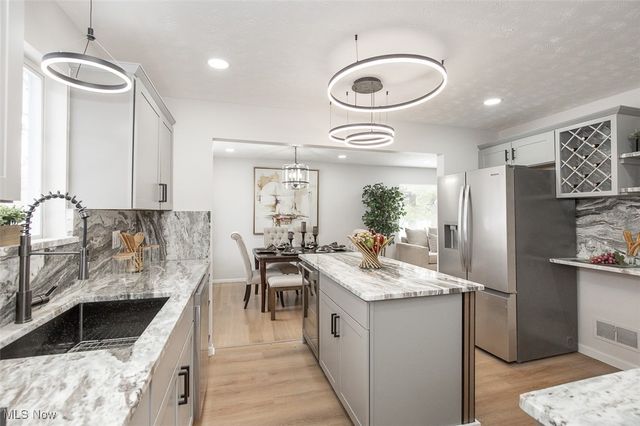 706 Archer Road, Bedford, OH 44146