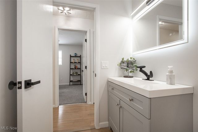 706 Archer Road, Bedford, OH 44146