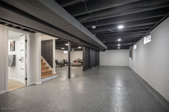 706 Archer Road, Bedford, OH 44146