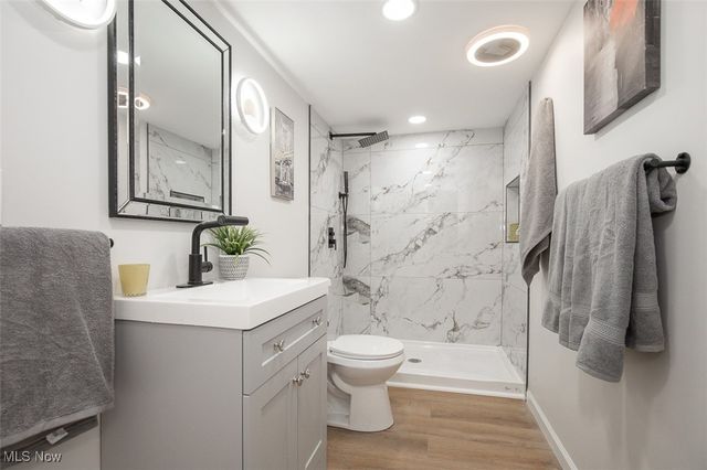 706 Archer Road, Bedford, OH 44146