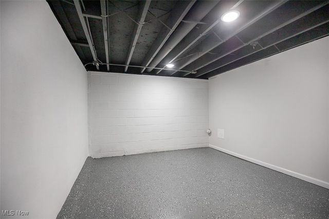 706 Archer Road, Bedford, OH 44146