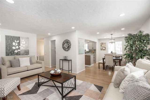 706 Archer Road, Bedford, OH 44146