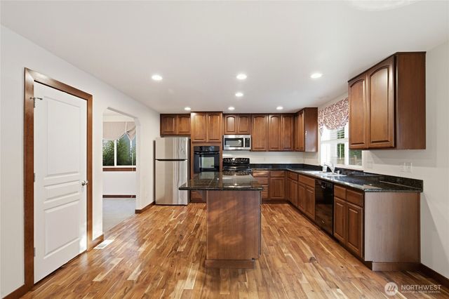 20122 194th Avenue E, Orting, WA 98360