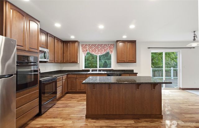20122 194th Avenue E, Orting, WA 98360