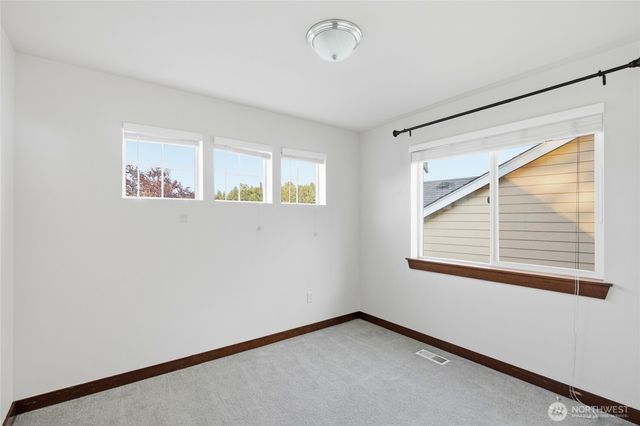 20122 194th Avenue E, Orting, WA 98360