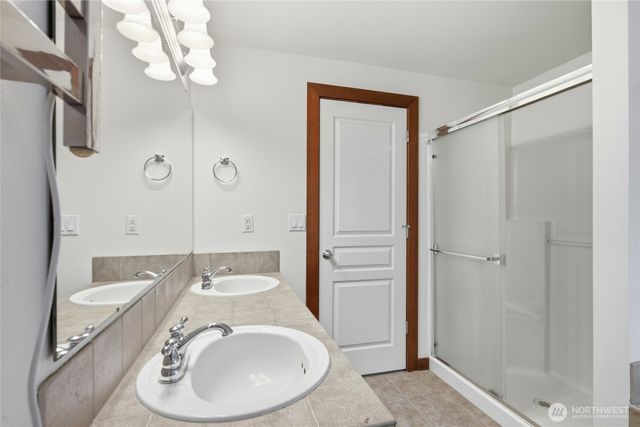 20122 194th Avenue E, Orting, WA 98360