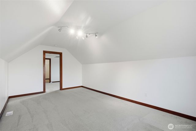 20122 194th Avenue E, Orting, WA 98360